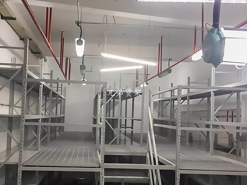 倉庫閣樓平臺(tái)